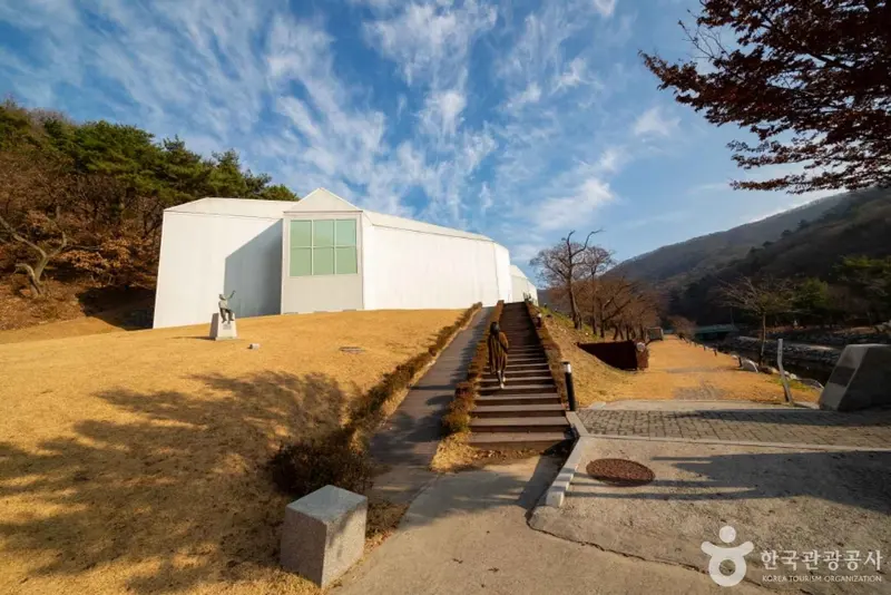 양주시립장욱진미술관
